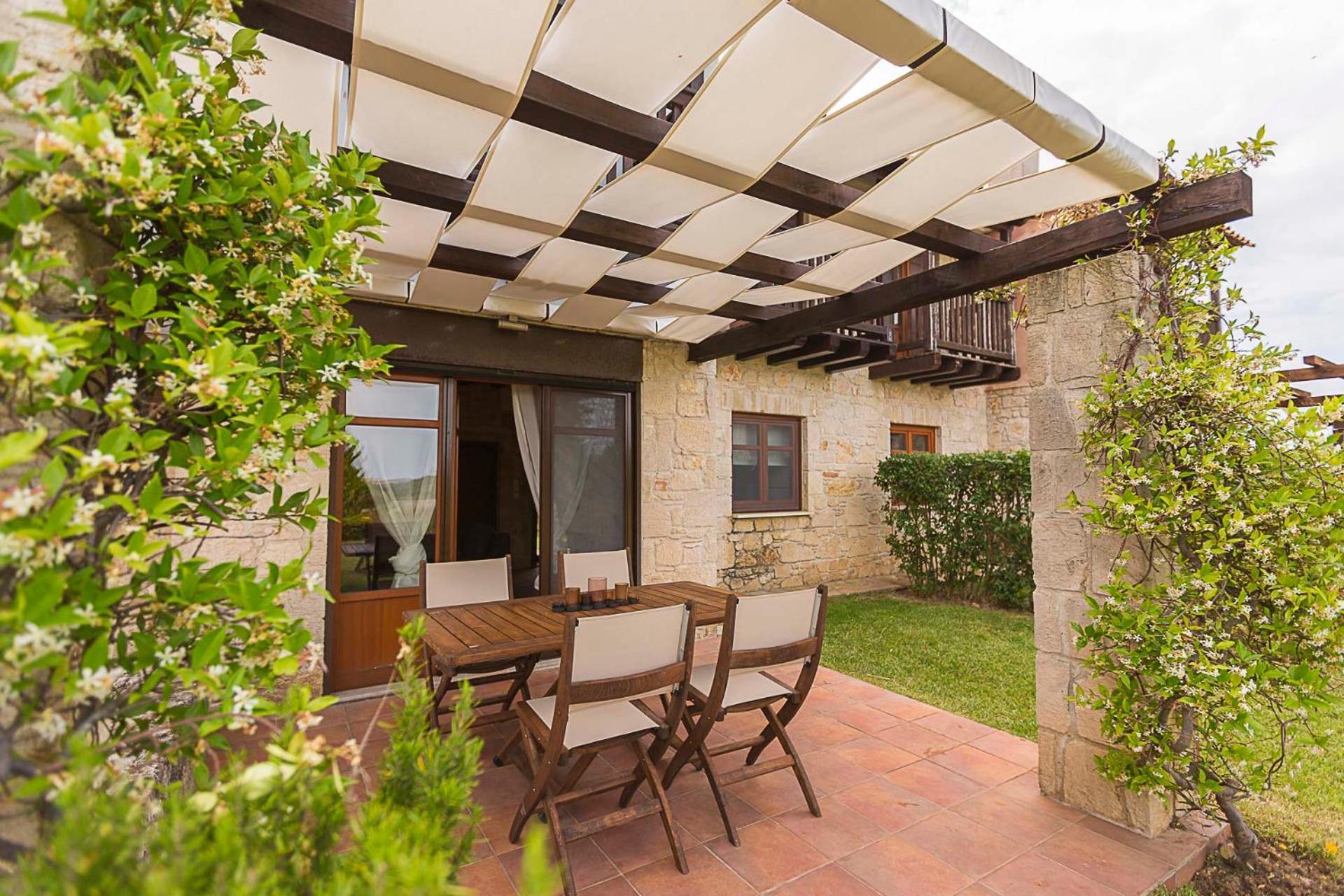 Rastoni Retreats #Feelslikehome Áfitosz Kültér fotó